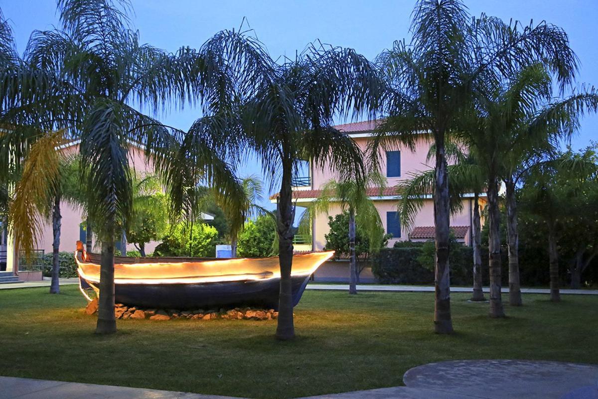 Club Esse Aquilia Beach Village Badolato Marina Luaran gambar