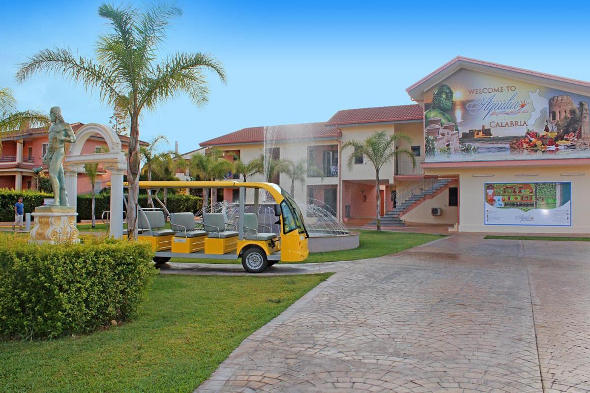 Club Esse Aquilia Beach Village Badolato Marina Luaran gambar