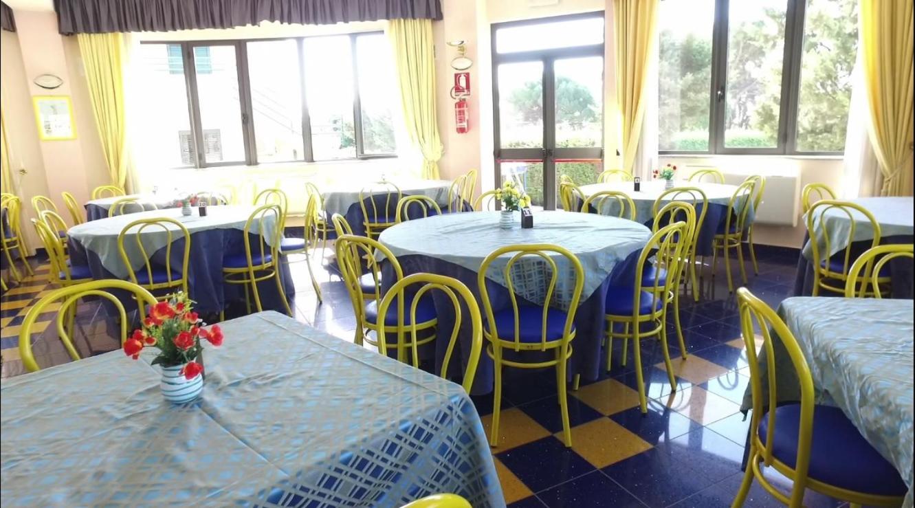 Club Esse Aquilia Beach Village Badolato Marina Luaran gambar
