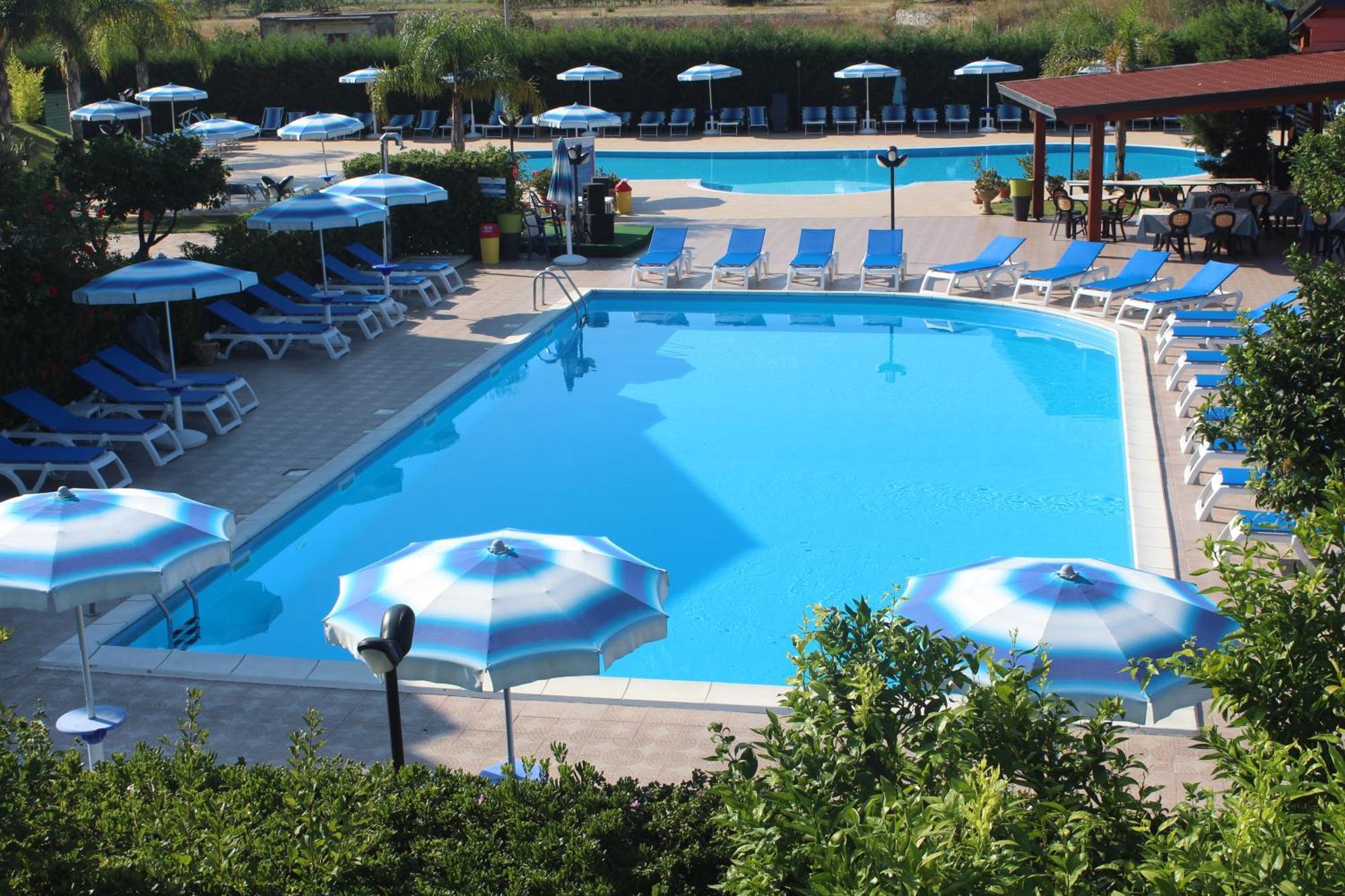Club Esse Aquilia Beach Village Badolato Marina Luaran gambar