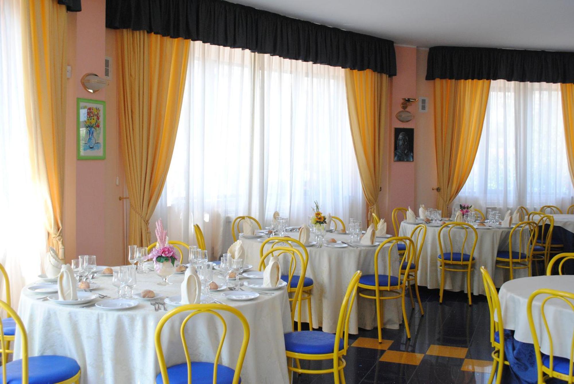 Club Esse Aquilia Beach Village Badolato Marina Luaran gambar
